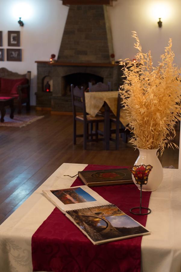 Hotel Petrotechno Tsepelovo Dış mekan fotoğraf