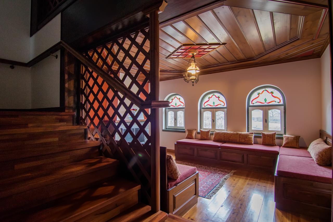 Hotel Petrotechno Tsepelovo Dış mekan fotoğraf